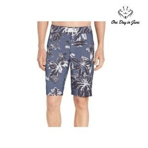 Goodthreads 11" Board Shorts Size 33